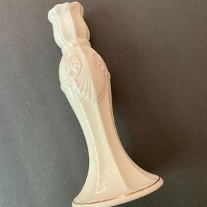 VINTAGE BELLEEK "Georgian Shell" Porcelain Candlestick EUC
